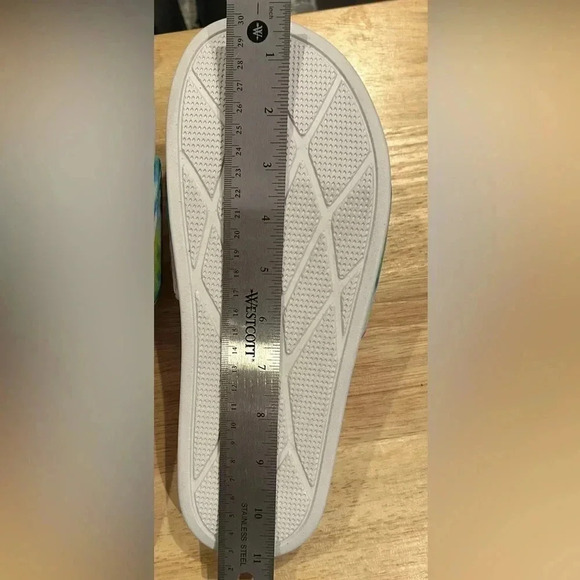 Fila Drifter Lux Tie Dye Women's Slide Sandals Size 10. NWOT - Picture 9 of 10